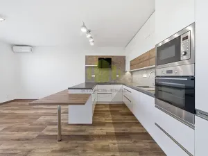 Prodej bytu 2+kk, Olomouc, Topolová, 55 m2