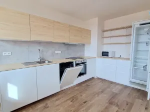 Pronájem bytu 3+kk, Praha - Střížkov, Jablonecká, 75 m2