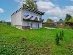 Prodej chaty, Lešany, 85 m2