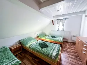 Prodej rodinného domu, Poniklá, 126 m2