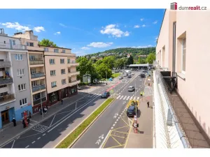 Prodej bytu 3+kk, Praha - Podolí, Dvorecké náměstí, 71 m2
