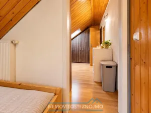Prodej bytu 3+1, Dobšice, Znojemská, 77 m2
