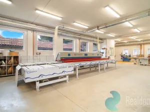 Prodej výrobních prostor, Radošovice, 1075 m2