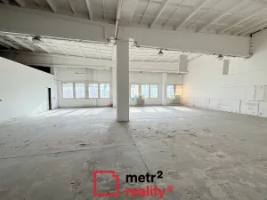 Pronájem obchodního prostoru, Olomouc, Holická, 300 m2