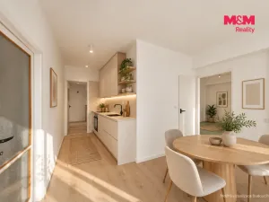 Prodej bytu 3+1, Praha - Vokovice, Evropská, 75 m2