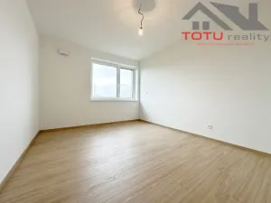 Pronájem bytu 2+kk, Jaroměř, Josefa Šímy, 57 m2