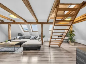 Prodej bytu 2+kk, Trutnov - Poříčí, Voletinská, 76 m2