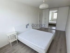 Pronájem bytu 3+kk, Praha, Habrová, 66 m2