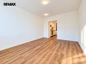 Pronájem bytu 1+1, Praha - Břevnov, Radimova, 28 m2