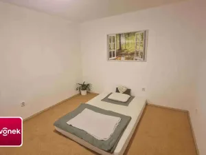 Pronájem bytu 1+1, Uherské Hradiště, Šafaříkova, 33 m2