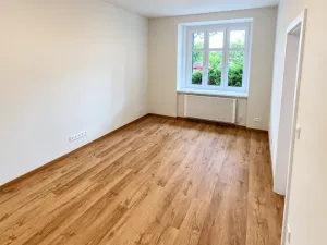 Pronájem bytu 2+kk, Praha - Vysočany, U vysočanského pivovaru, 40 m2