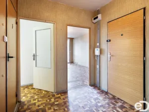 Prodej bytu 2+kk, Praha - Stodůlky, Bronzová, 54 m2