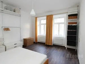 Pronájem bytu 2+1, Praha - Žižkov, Lupáčova, 67 m2