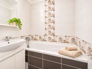 Prodej bytu 2+1, Kolín - Kolín IV, Sladkovského, 64 m2
