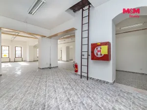 Prodej obchodního prostoru, Bruntál, nám. Míru, 550 m2