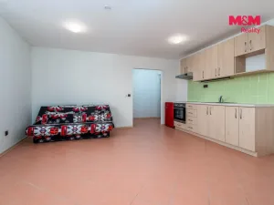 Prodej činžovního domu, Nehvizdy, Pražská, 300 m2