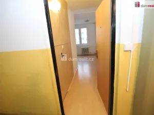 Prodej bytu 2+kk, Karlovy Vary - Drahovice, Vítězná, 41 m2