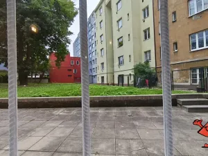 Pronájem kanceláře, Praha - Vysočany, Mlékárenská, 48 m2