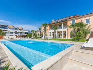 Prodej ubytování, Pula, Chorvatsko, 550 m2