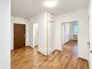 Pronájem bytu 2+kk, Praha - Bohnice, Poznaňská, 53 m2