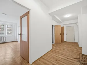 Prodej bytu 3+1, Pardubice, Palackého třída, 107 m2