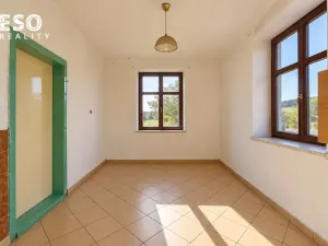Prodej obchodního prostoru, Krnov, Krásné Loučky, 442 m2