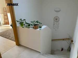 Pronájem rodinného domu, Mukařov, Na Kopci, 103 m2