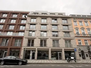 Pronájem bytu 1+kk, Praha - Karlín, Křižíkova, 33 m2