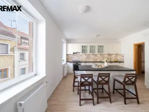 Prodej rodinného domu, Česká Lípa, Jiráskova, 330 m2