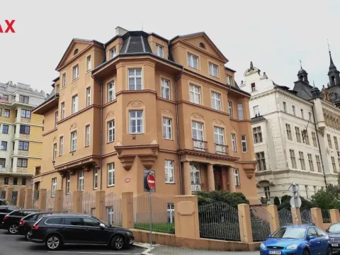 Prodej bytu 3+1, Karlovy Vary, Moskevská, 85 m2