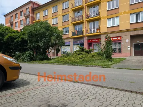 Pronájem kanceláře, Karviná - Nové Město, Čapkova, 76 m2