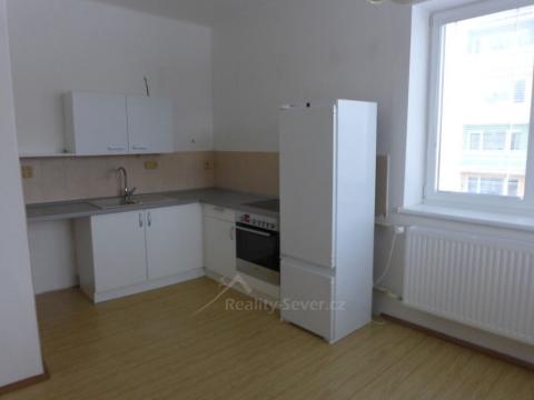 Pronájem bytu 2+1, Nový Bor - Arnultovice, 90 m2