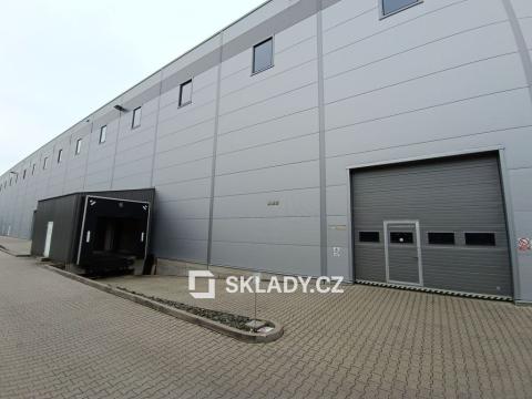 Pronájem skladu, Hradec Králové, 1100 m2