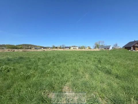 Prodej pozemku pro bydlení, Krnov - Krásné Loučky, 700 m2