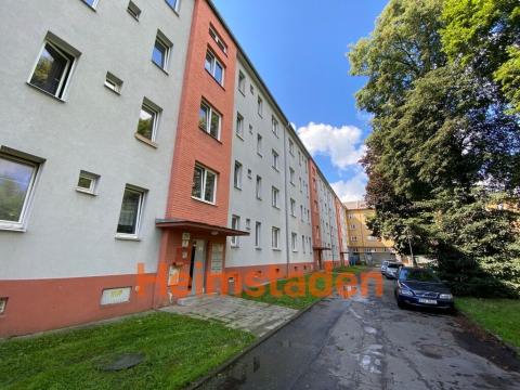 Pronájem bytu 1+kk, Karviná - Nové Město, Brožíkova, 28 m2