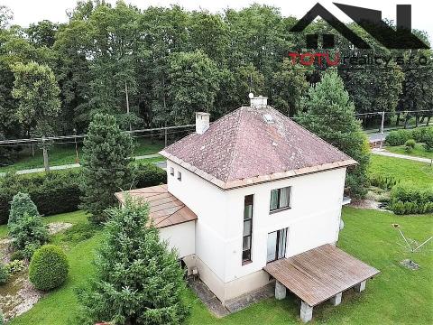 Prodej rodinného domu, Lázně Bělohrad - Dolní Nová Ves, 180 m2