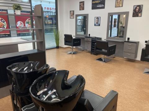 Pronájem obchodního prostoru, Teplice, náměstí Svobody, 70 m2