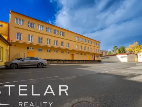Pronájem skladu, Krnov, Revoluční, 1 m2