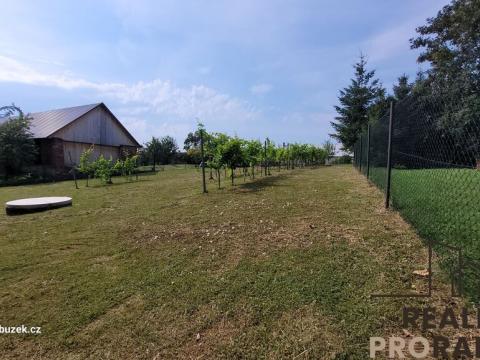 Prodej pozemku pro bydlení, Loukov, 856 m2