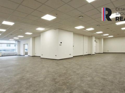 Pronájem obchodního prostoru, Zlín, Kvítková, 314 m2