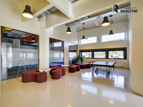 Pronájem kanceláře, Zlín - Prštné, třída Tomáše Bati, 73 m2