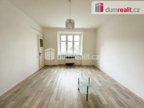 Pronájem bytu 1+1, Teplice, U zámku, 32 m2