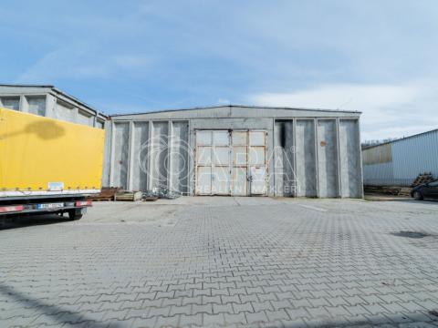 Pronájem výrobních prostor, Fulnek, Fučíkova, 442 m2