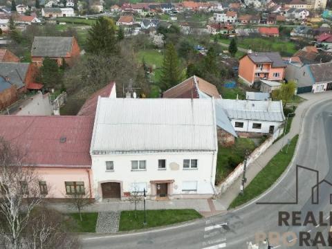 Prodej komerční nemovitosti, Dřevohostice, Náměstí, 95 m2