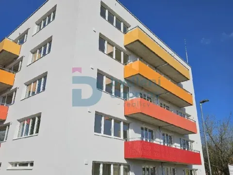 Pronájem bytu 1+kk, Uničov, Masarykovo nám., 35 m2