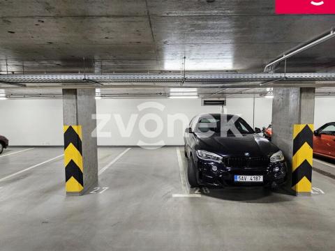 Pronájem garáže, Praha - Žižkov, 14 m2