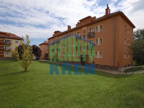 Prodej bytu 2+1, Mariánské Lázně, Skalníkova, 60 m2