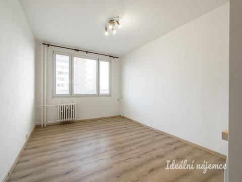 Pronájem bytu 1+kk, Praha - Záběhlice, Jabloňová, 27 m2