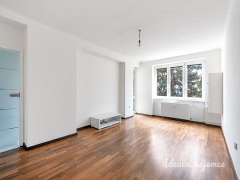 Pronájem bytu 4+kk, Praha - Záběhlice, Karafiátová, 68 m2