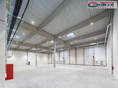 Pronájem skladu, Mikulov, Nádražní, 2880 m2